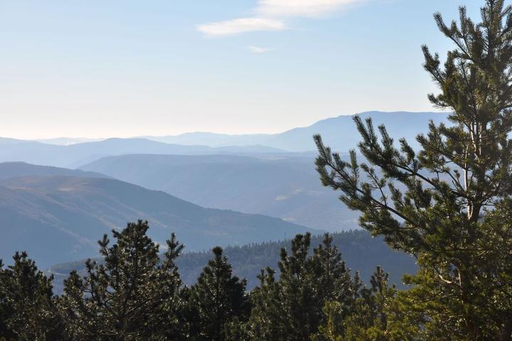 Vue du sommet des Trois Seigneurs © Marie Denoyelle Vue du sommet des Trois Seigneurs © Marie Denoyelle